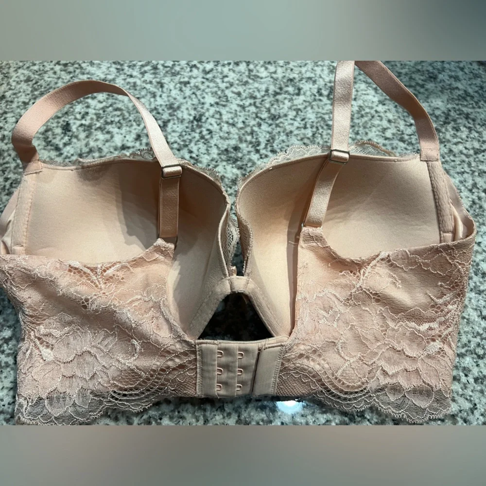Victorias Secret chic lace